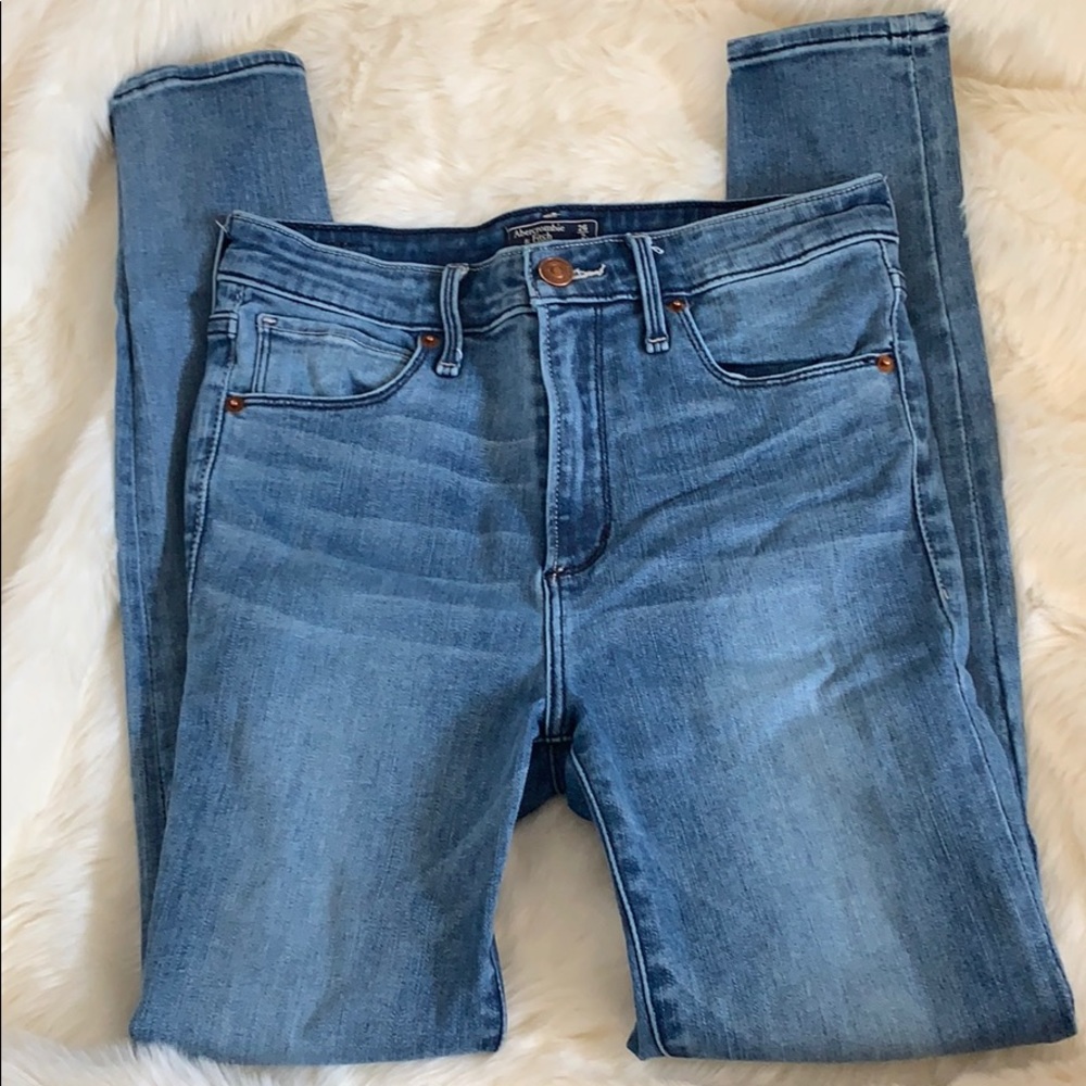 Abercrombie & Fitch Simone High Rise Super Skinny